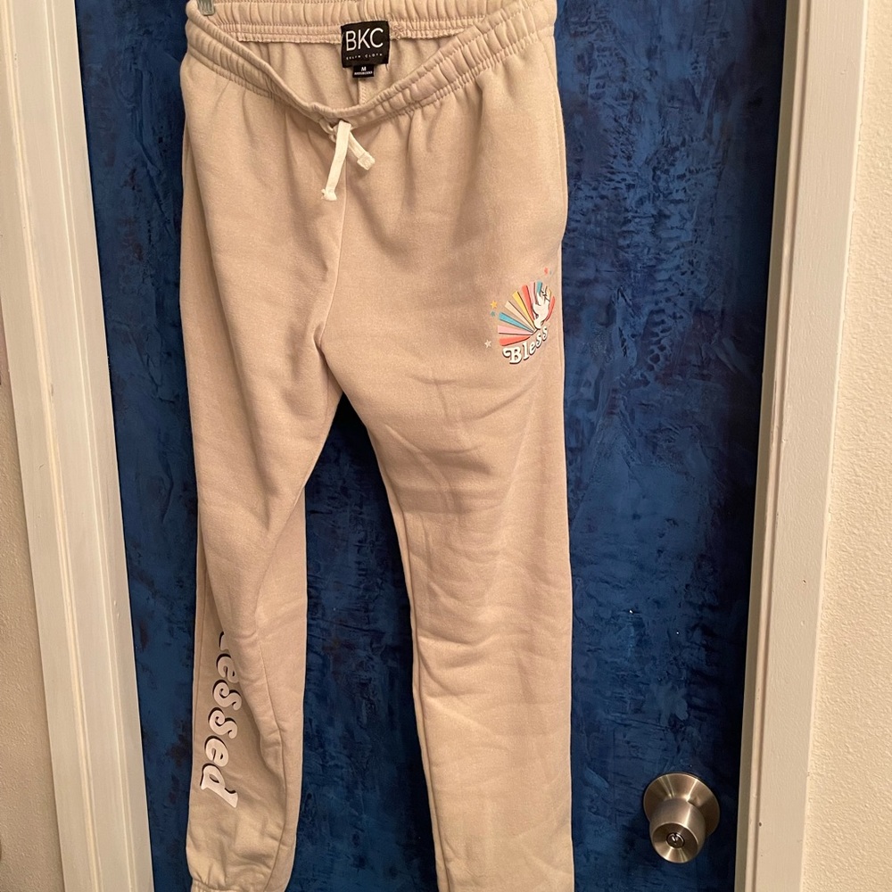 New soft cotton sweats cream